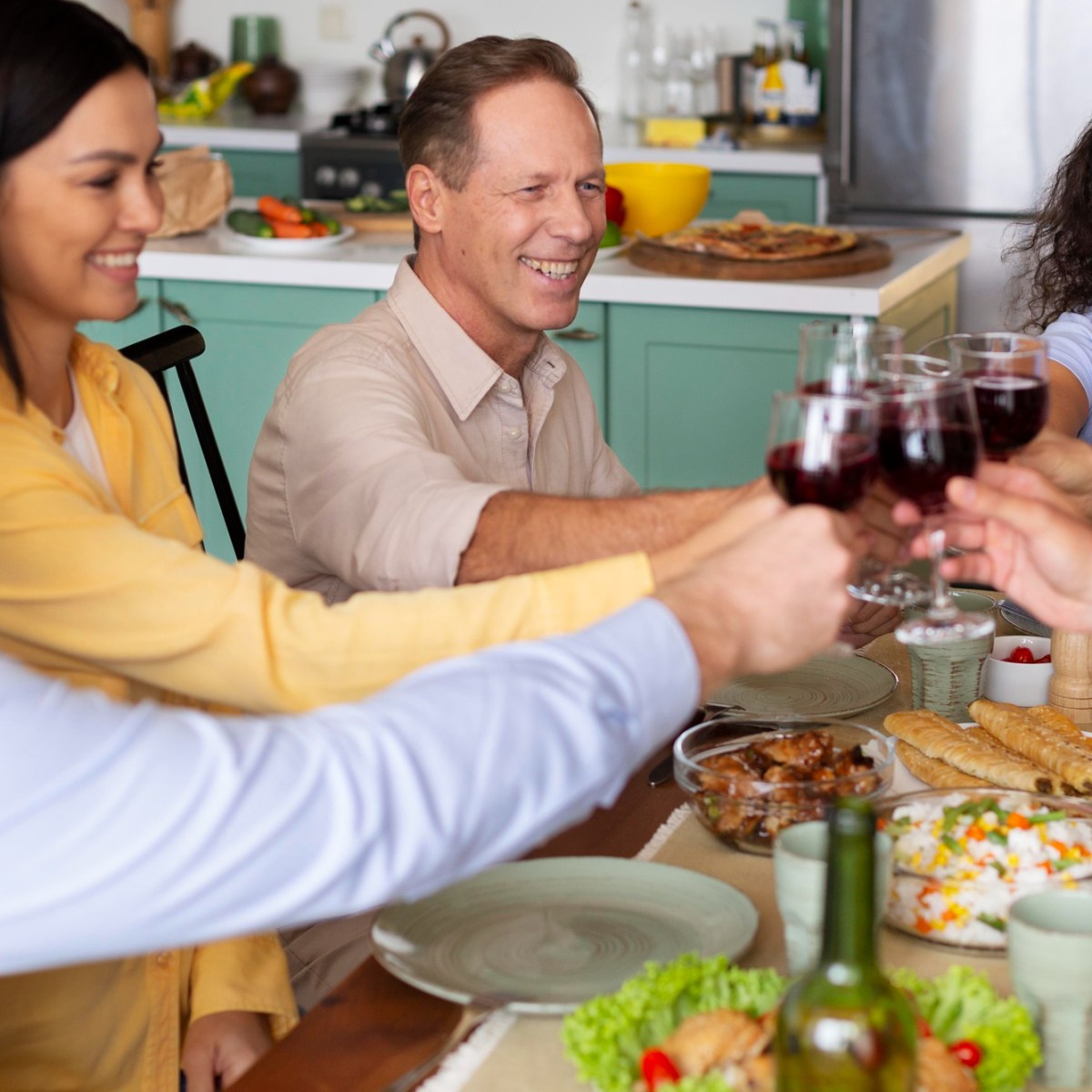 Ni soluciones mágicas ni productos milagrosos: el llamado a humanizar la alimentación frente al negocio de los suplementos